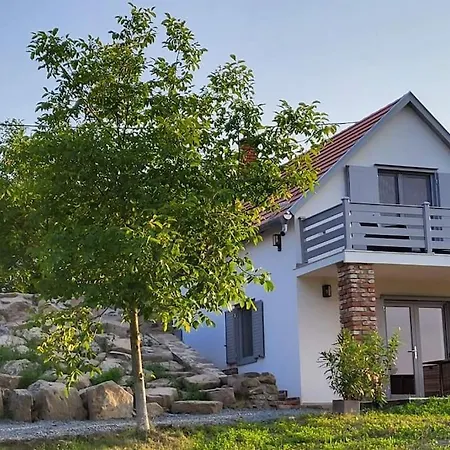 Sol Antemuralis Vendeghaz Σπίτι διακοπών Zalahaláp