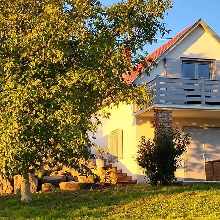 Σπίτι διακοπών Sol Antemuralis Vendeghaz Zalahaláp