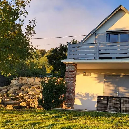 Σπίτι διακοπών Sol Antemuralis Vendeghaz