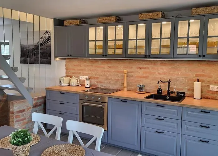 Σπίτι διακοπών Sol Antemuralis Vendeghaz