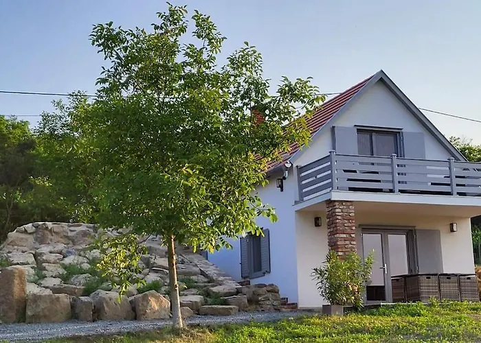 Sol Antemuralis Vendeghaz Dom wakacyjny Zalahaláp